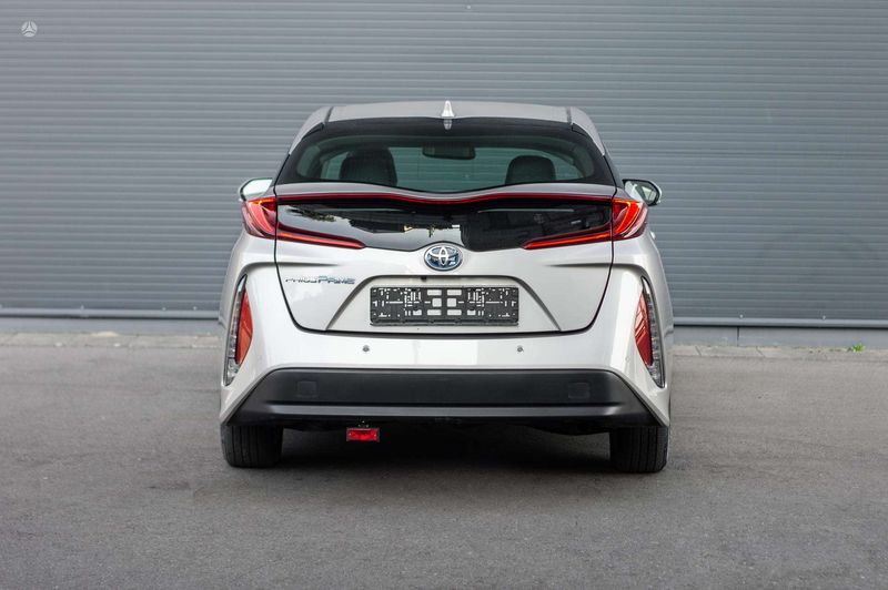 Toyota Prius • 2017 • 144,500 km 23