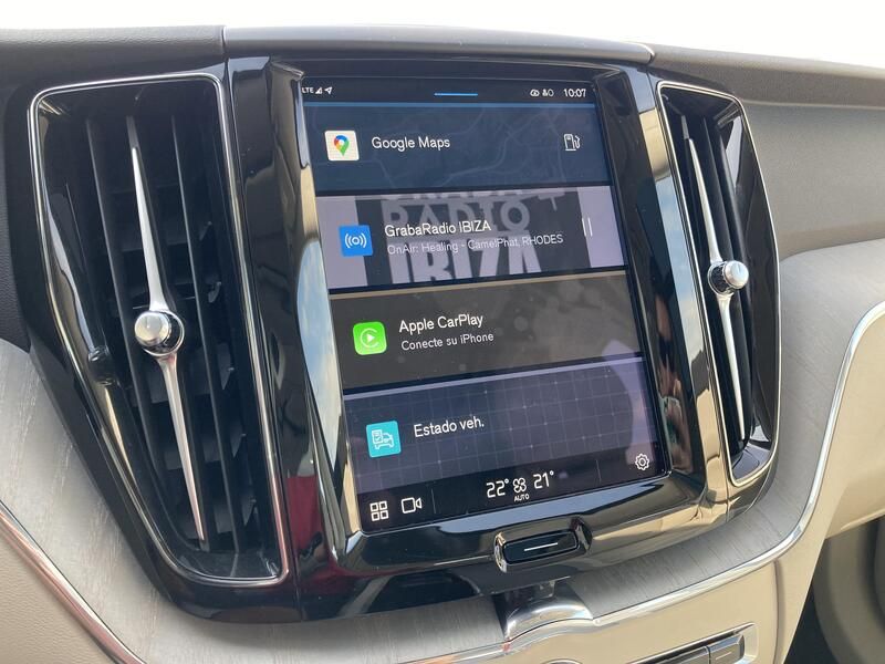 Volvo XC60 • 2024 • 12,819 km 15