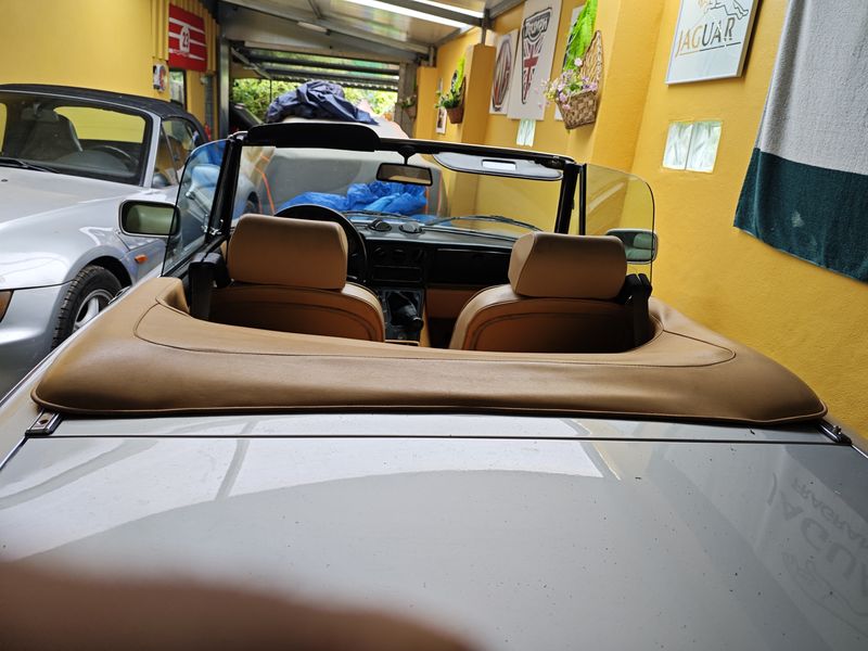 Alfa Romeo Spider • 1991 • 92,500 km 1