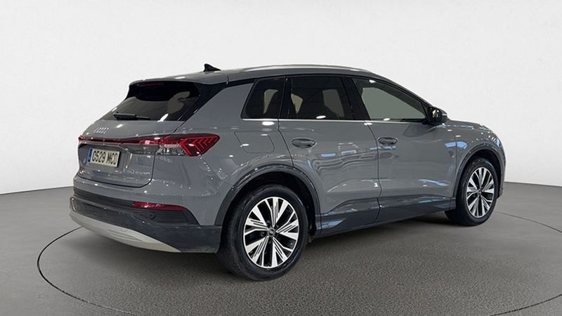 Audi e-tron • 2022 • 24,221 km 6
