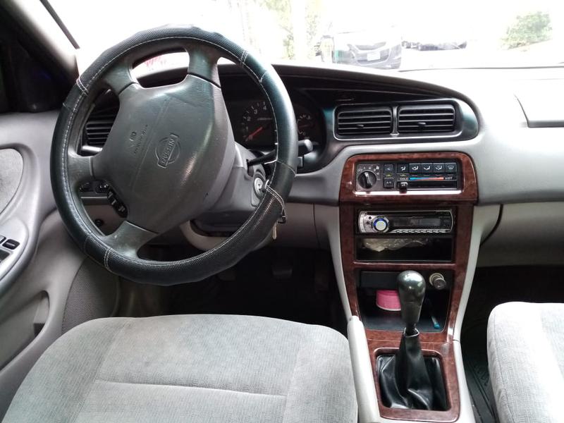 Nissan Altima • 2001 • 16,000 km 6