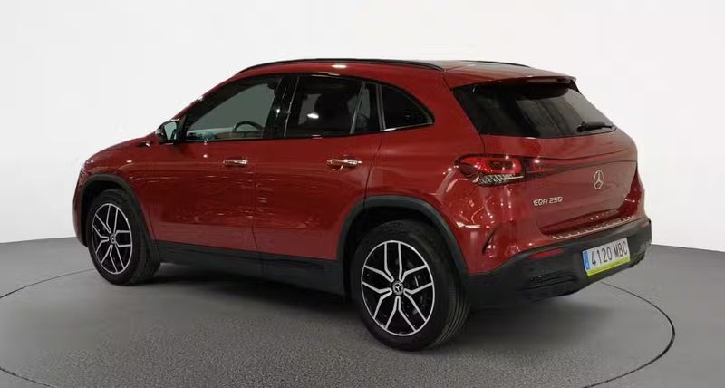 Mercedes-Benz E • 2022 • 51,833 km 5