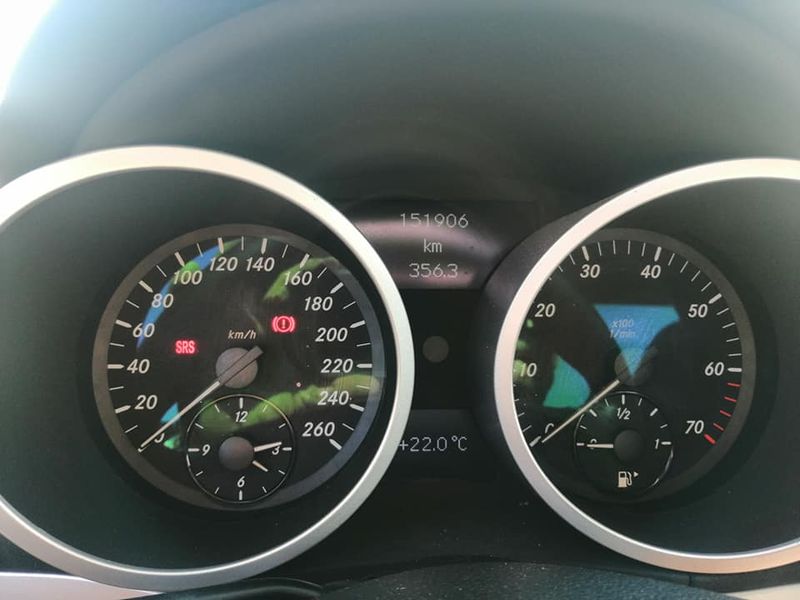 Mercedes-Benz SLK • 2004 • 60,000 km 6