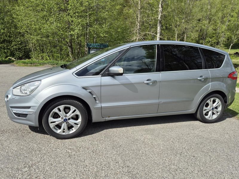 Ford S-Max • 2014 • 121,663 km 3