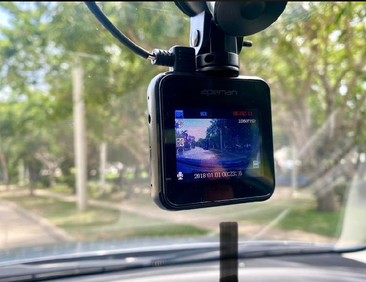 Mazda 3 • 2020 • 49,000 km 11