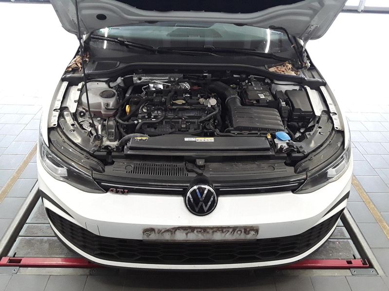 Volkswagen Golf GTI • 2022 • 35,000 km 4