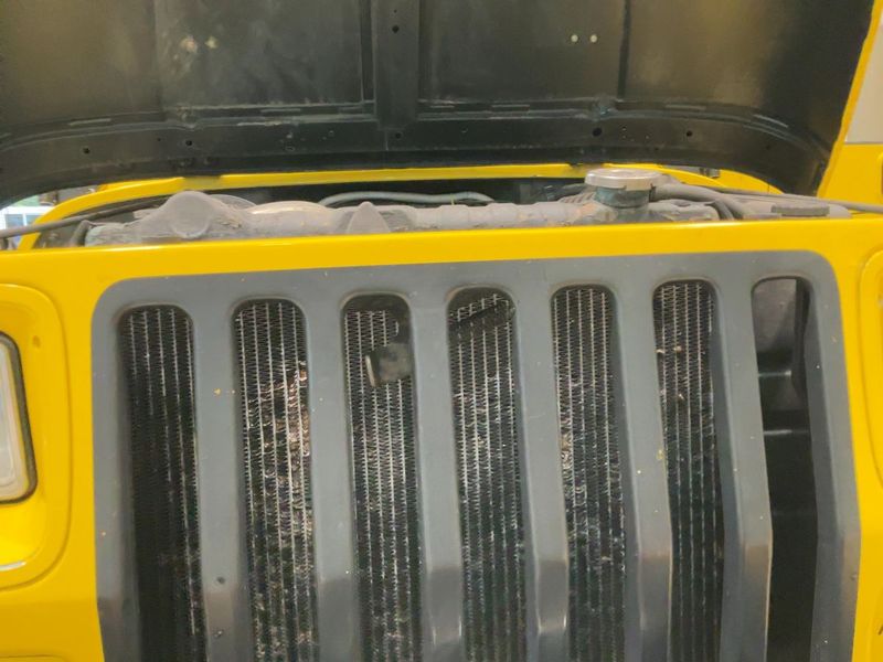 Jeep Wrangler • 1992 • 150,000 km 4