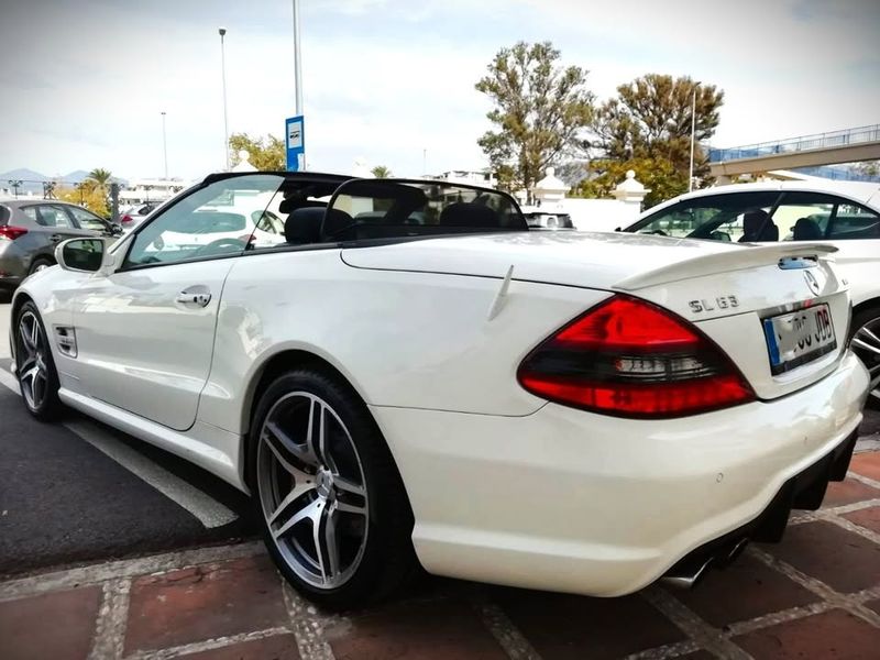 Mercedes-Benz SL-Class • 2008 • 72,000 km 4