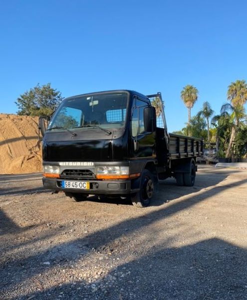 Mitsubishi Fuso canter • 1999 • 370,000 km 4
