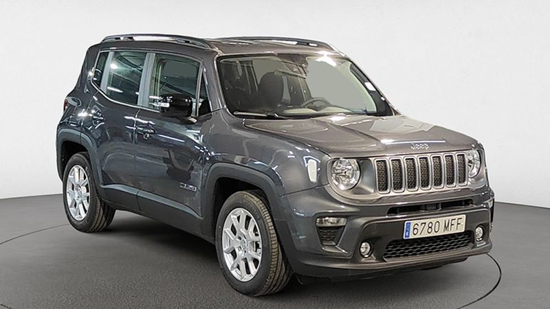 Jeep Renegade • 2023 • 13,000 km 1