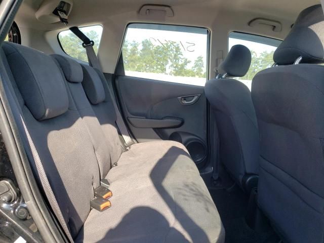 Honda Fit • 2015 • 12 km 5