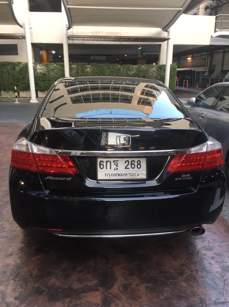 Honda Accord • 2013 • 90,000 km 7