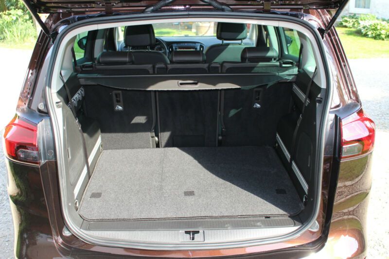 Opel Zafira • 2016 • 82,755 km 6