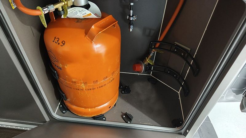 Volkswagen California • 2024 • 6,901 km 14