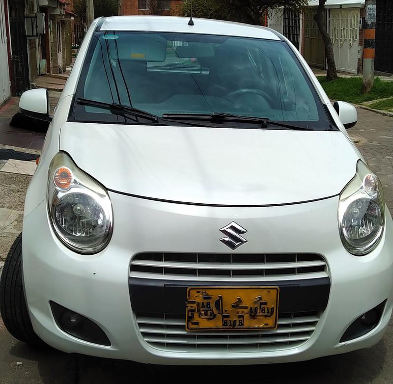 Suzuki Aerio • 2015 • 118,000 km 5