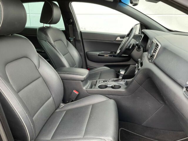 Kia Sportage • 2017 • 106,000 km 8