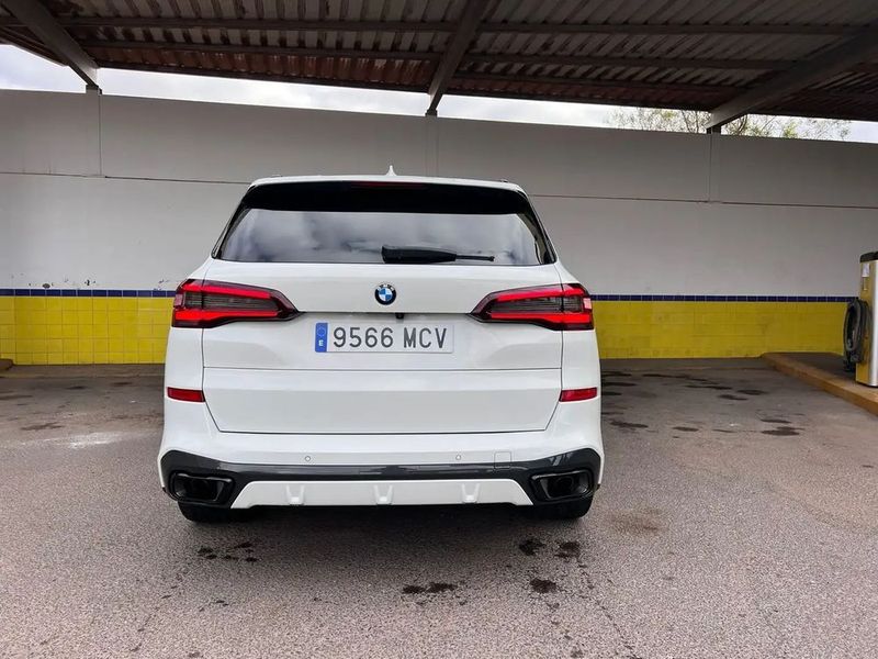 BMW X5 • 2022 • 31,500 km 8