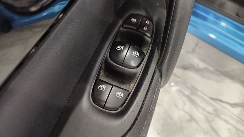 Nissan Qashqai • 2020 • 93,156 km 16