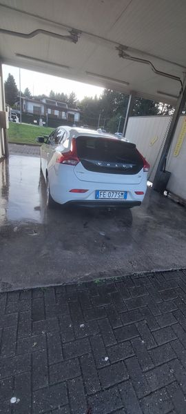 Volvo V40 • 2016 • 80,000 km 6