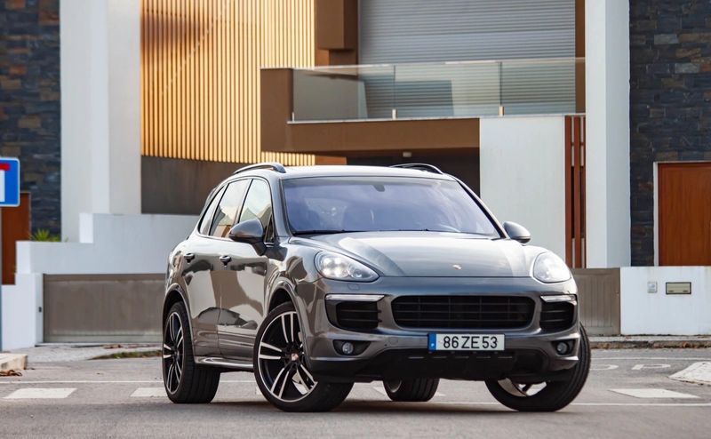 Porsche Cayenne • 2015 • 266,000 km 1