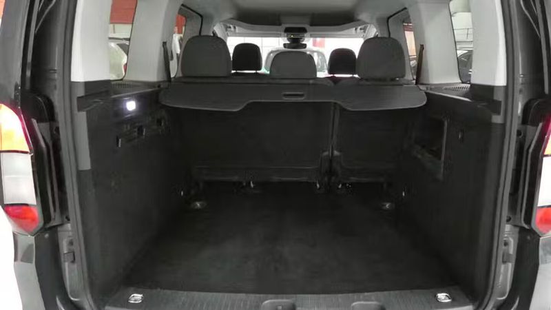 Ford Tourneo Connect • 2023 • 27,916 km 5