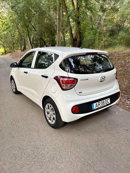 Hyundai i10 • 2018 • 62,000 km 4