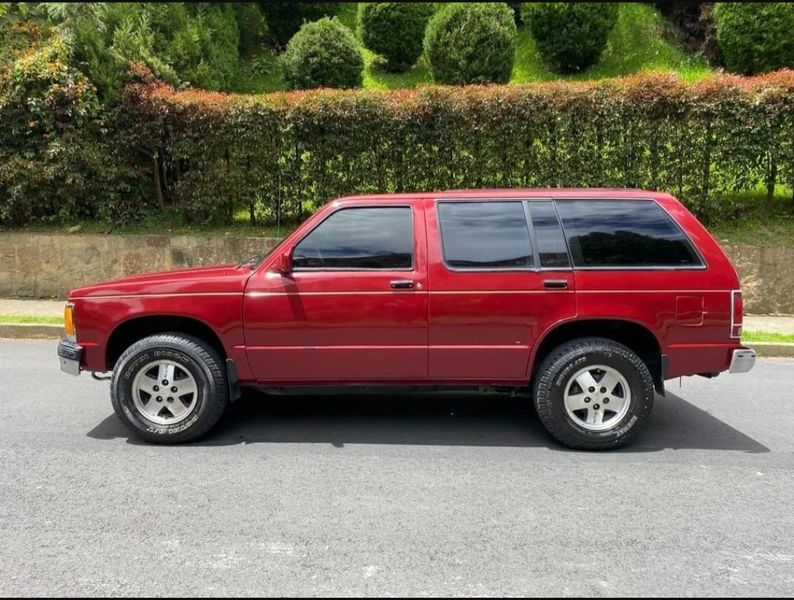 Chevrolet Blazer • 1992 • 280,000 km 17