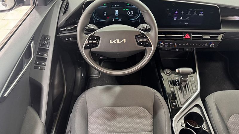 Kia Niro • 2024 • 1,159 km 14