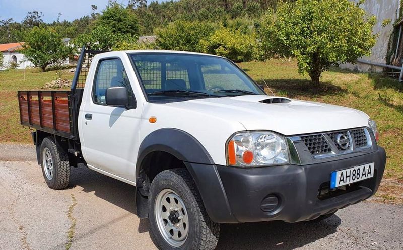 Nissan Navara • 2006 • 200,000 km 3