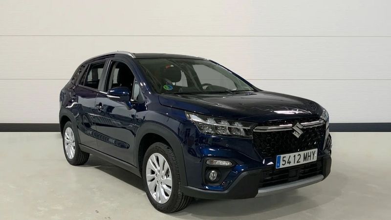 Suzuki SX4 • 2023 • 2,500 km 1