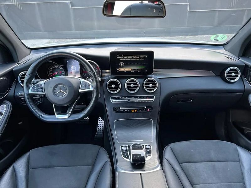 Mercedes-Benz GLC-Class • 2019 • 56,000 km 6