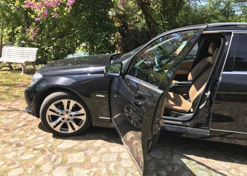 Mercedes-Benz C • 2012 • 180,000 km 2