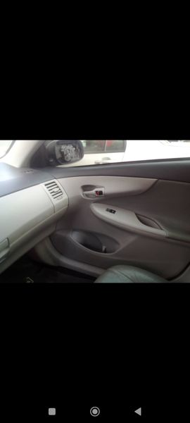 Toyota Corolla XEI • 2012 • 177,000 km 10