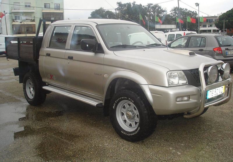 Mitsubishi L200 • 2004 • 250,000 km 5