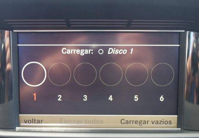 Mercedes-Benz E • 2009 • 180,000 km 2