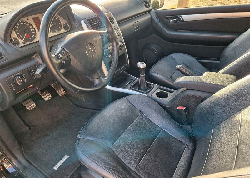 Mercedes-Benz 126 • 2006 • 159,999 km 5