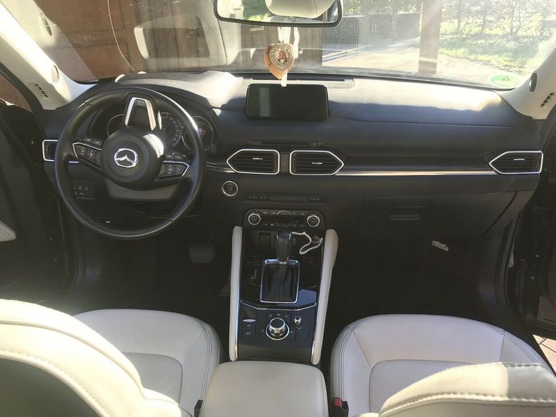 Mazda CX-9 • 2018 • 79,300 km 11