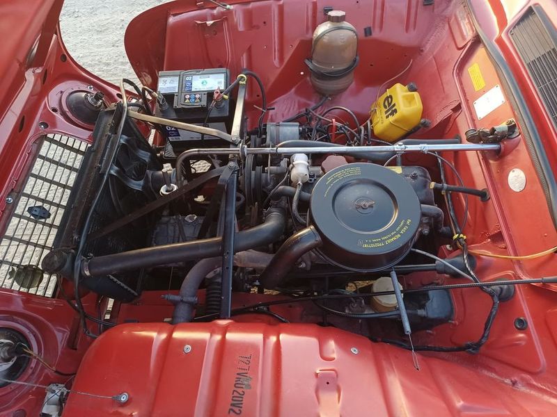 Renault 10 • 1988 • 213,000 km 6