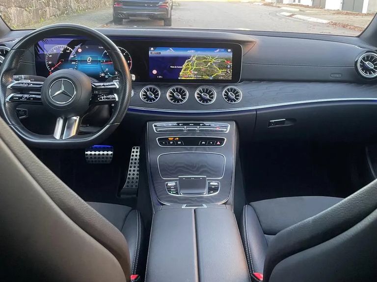 Mercedes-Benz E • 2021 • 88,000 km 2
