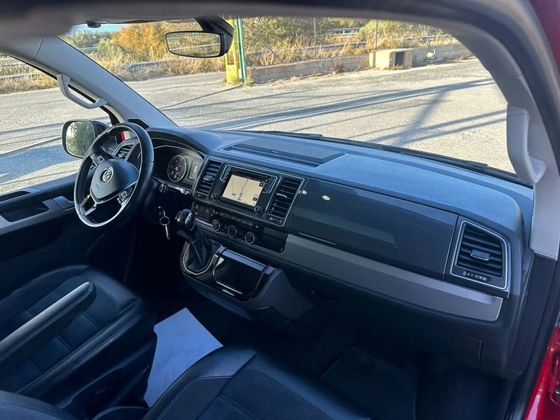 Volkswagen Multivan • 2017 • 158,300 km 11
