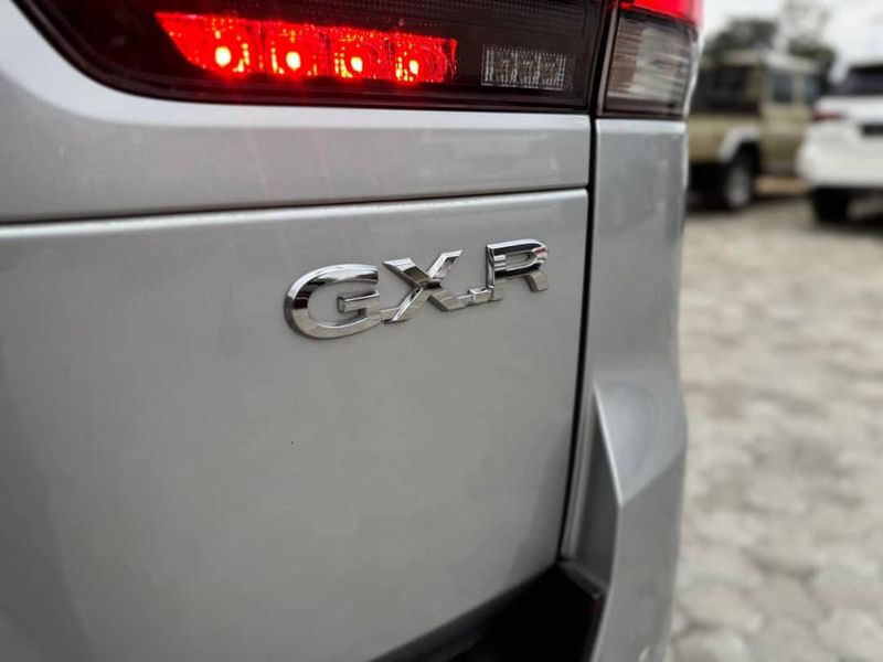 Toyota Land Cruiser • 2022 • 57,000 km 7