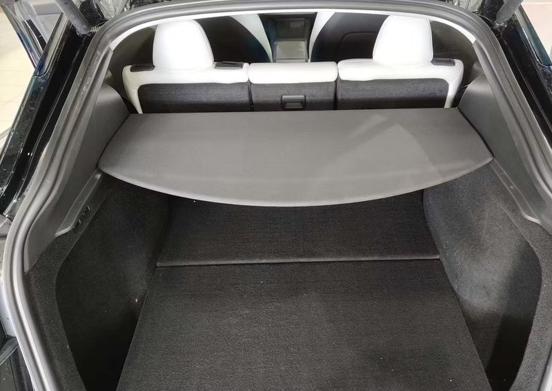 Tesla Model Y • 2023 • 39,514 km 13