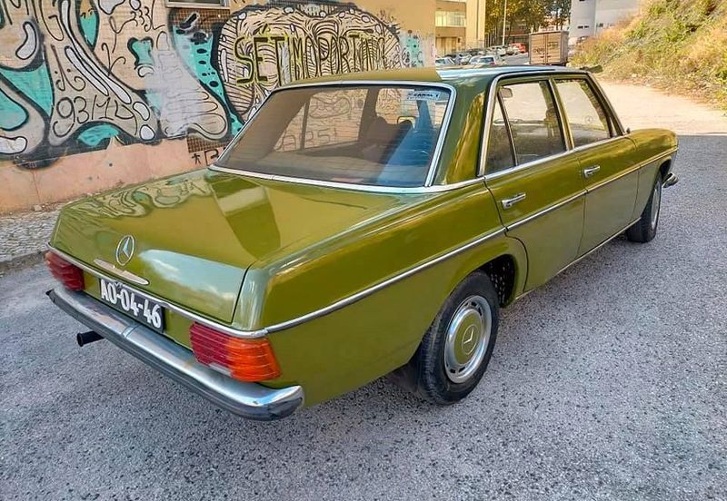 Mercedes-Benz 200 D • 1980 • 90,000 km 5