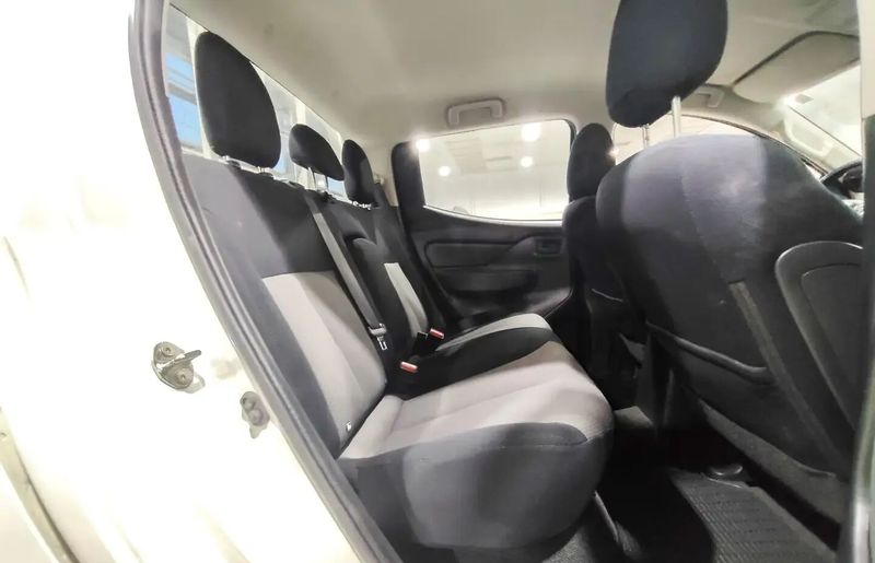 Mitsubishi L200 • 2019 • 132,319 km 6
