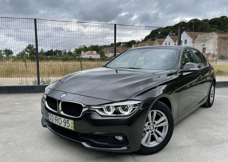 BMW 328i • 2013 • 288,000 km 1