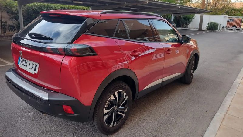 Peugeot 2008 • 2022 • 20,600 km 2