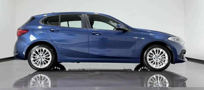 BMW 1 Series • 2021 • 23,679 km 9