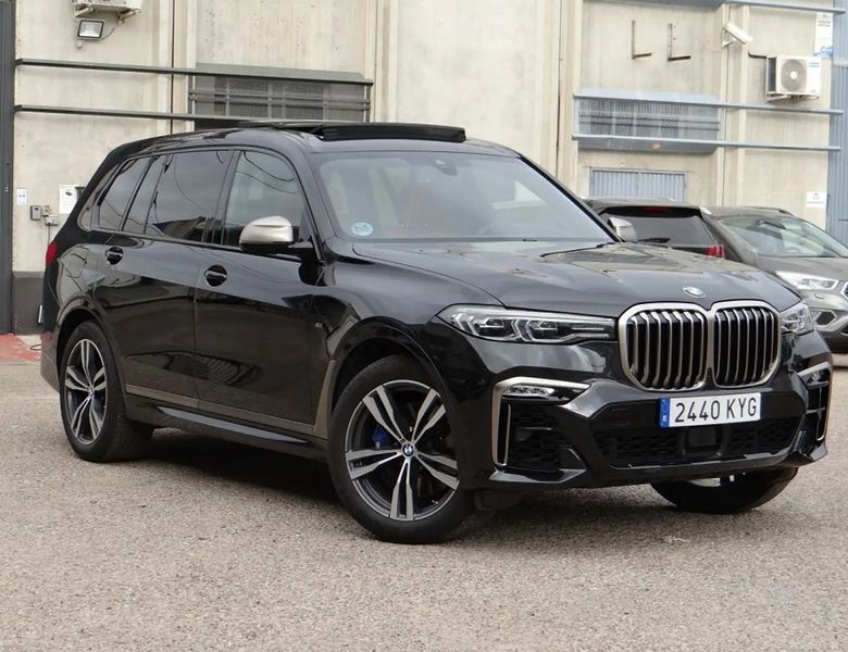 BMW X7 • 2019 • 149,000 km 1