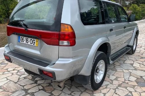 Mitsubishi Pajero Sport • 1999 • 213,000 km 2