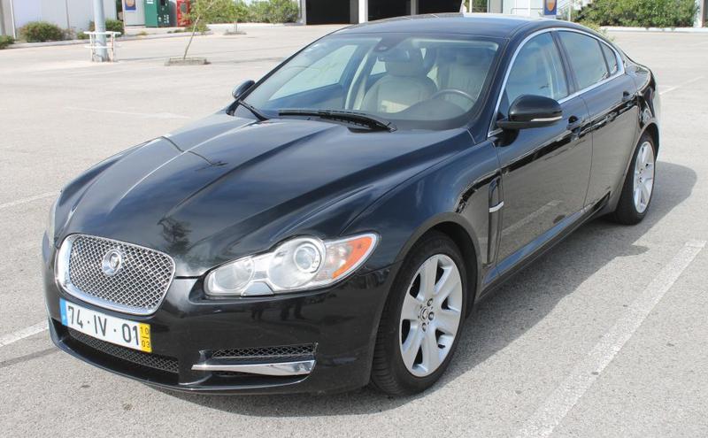 Jaguar XF • 2010 • 55,000 km 1